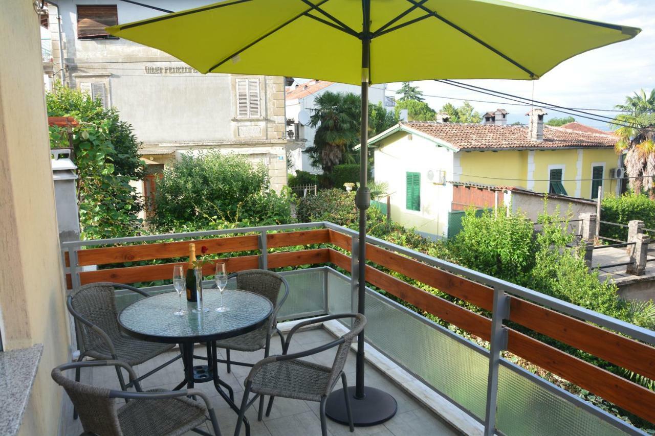 Orange Apartment Lovran
