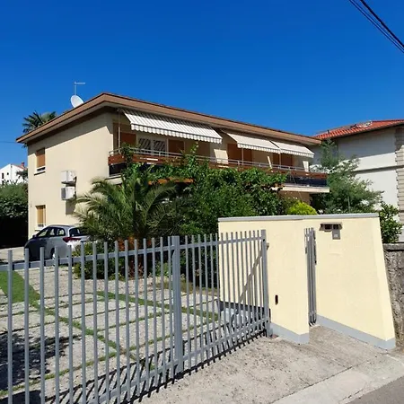 Apartments Orange Lovran Exterior photo