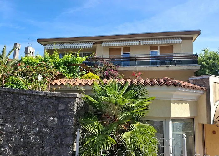 Apartments Orange Lovran