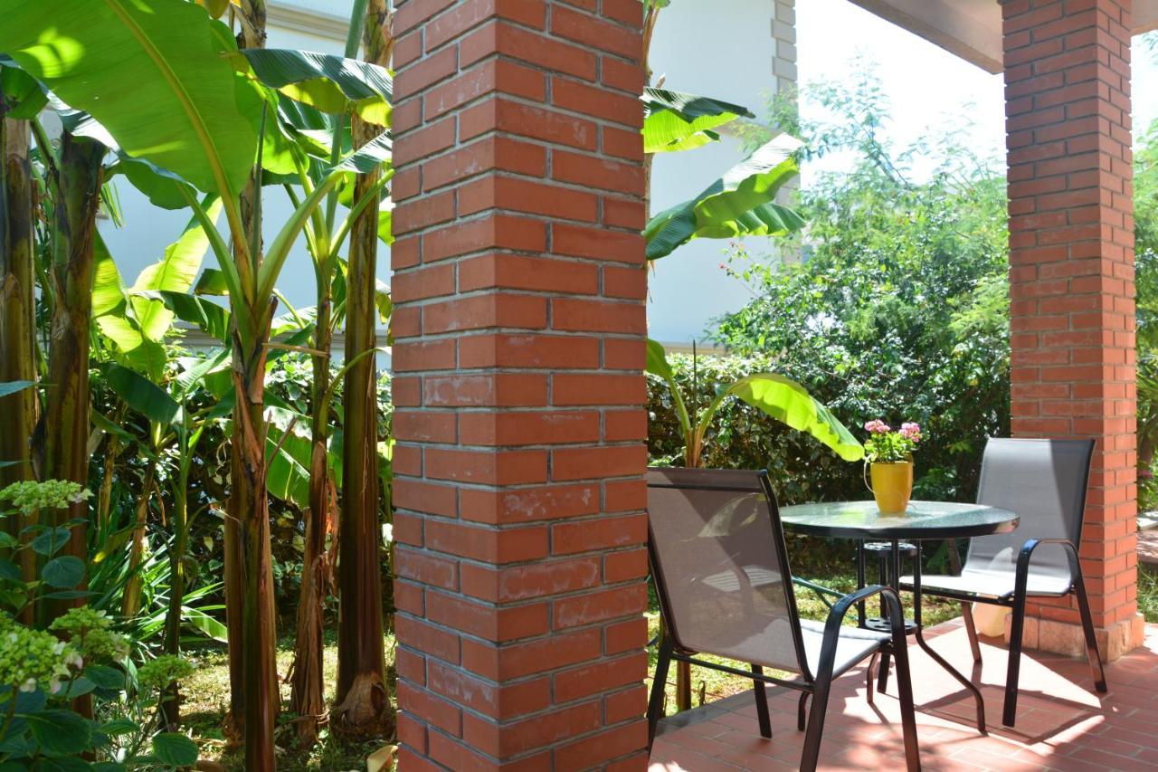 Orange Apartment