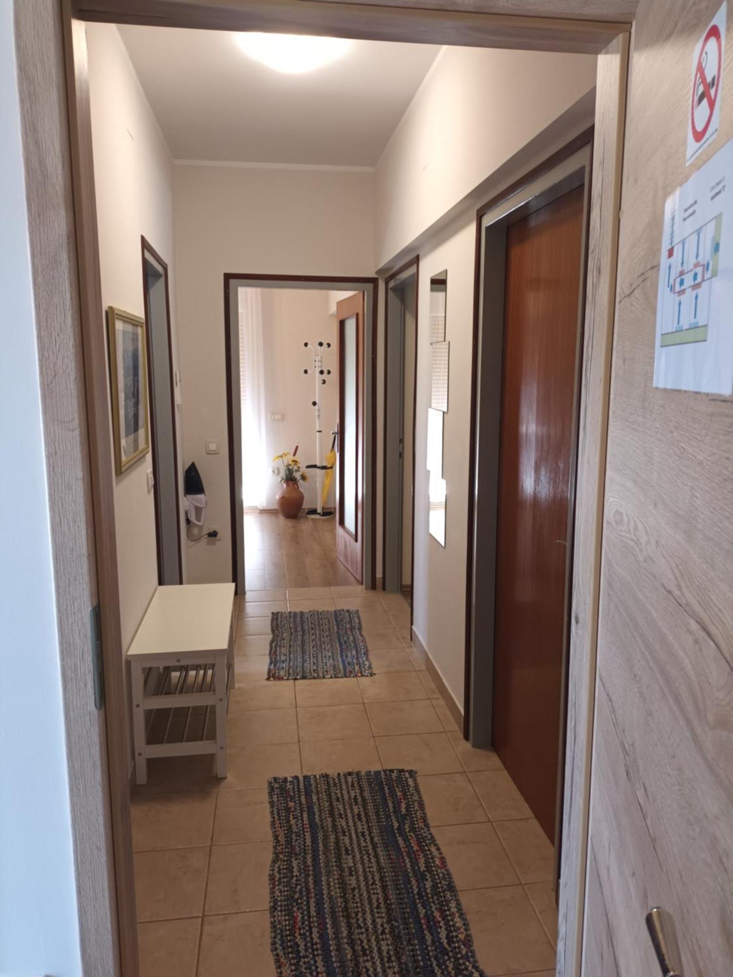 Apartment Orange