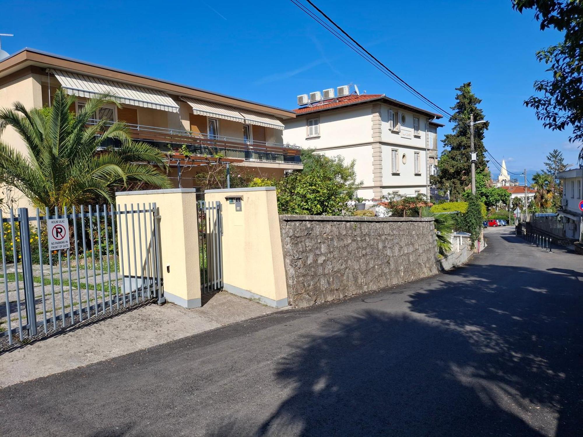 Apartament Orange